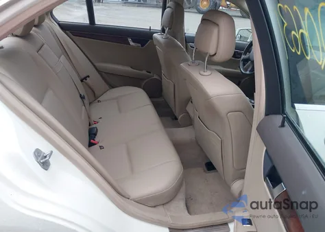 2010 Mercedes-Benz C 300 Luxury 4Matic/Sport 4Matic from USA, damaged, VIN WDDGF8BB0AR093227